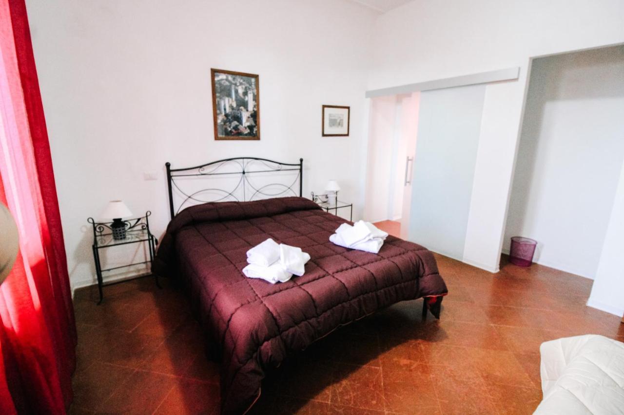 Villa Lilia By Let เซียนา ภายนอก รูปภาพ